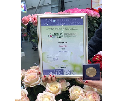 Цветочной продукции Узбекистана присуждена награда международной выставки в Москве